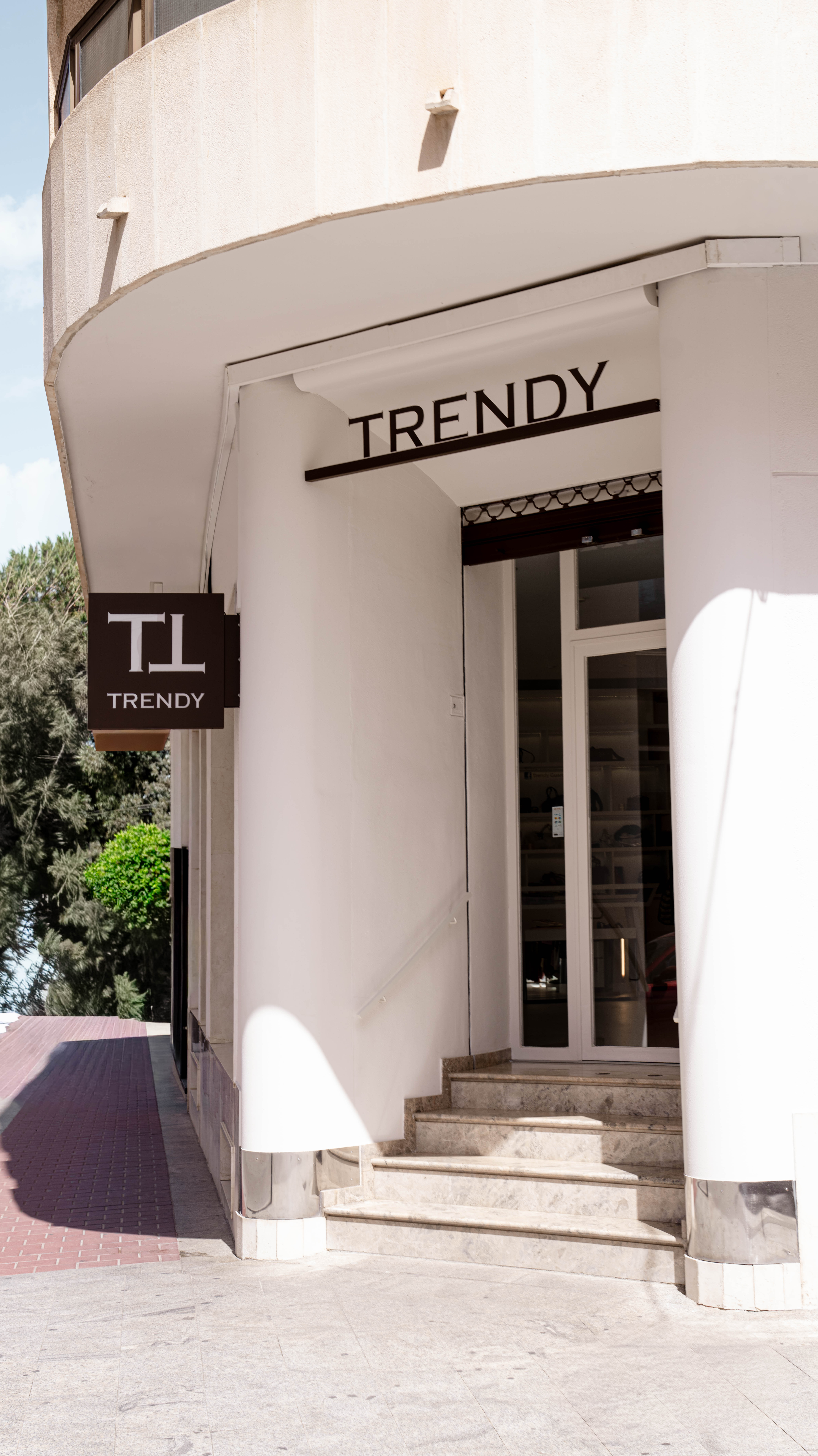 Trendy - Entrada